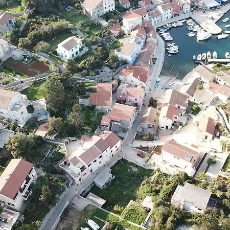 Guest house Antonija 3*
